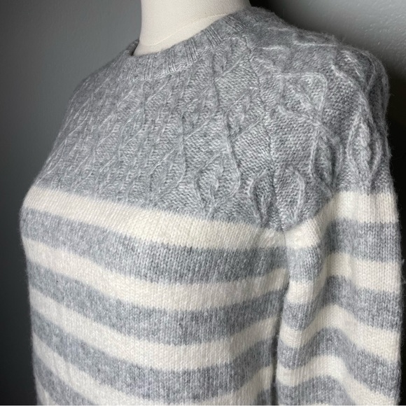 New Caslon Nordstrom Grey Heather Ivory Stripe Sweater (XS) - Picture 11 of 11
